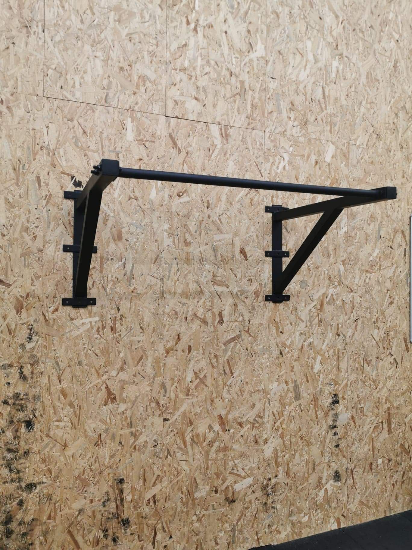 Pull-up bar
