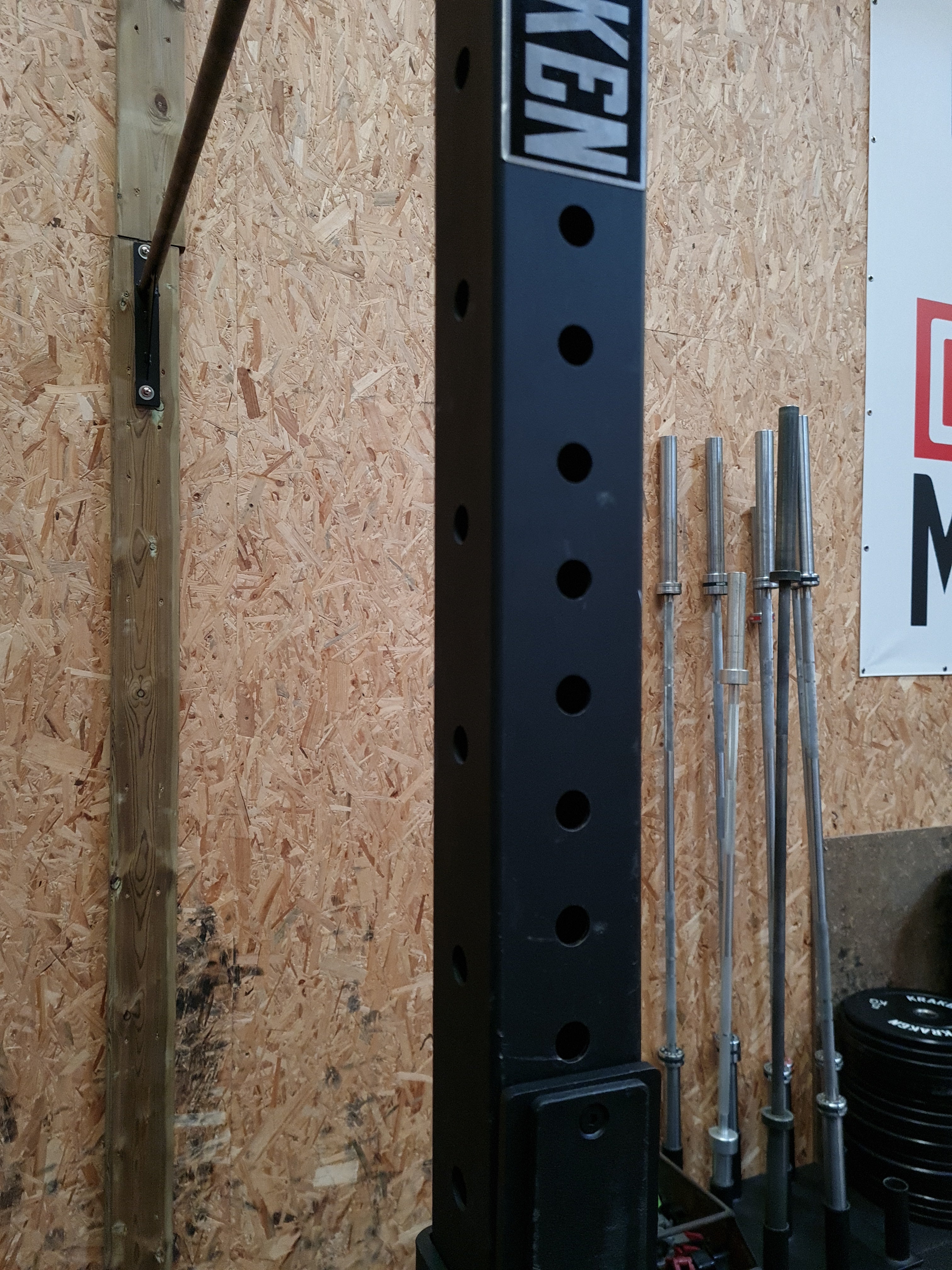 RACKS ET CAGES – Kraken équipements